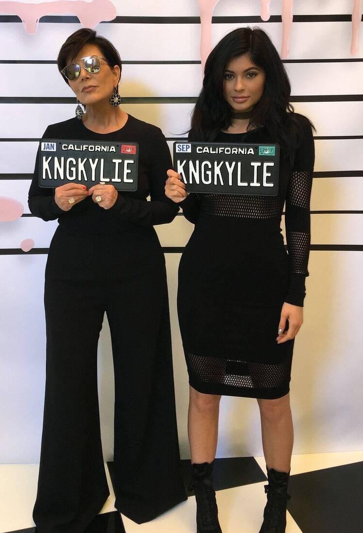 Kylie Jenner Posts Never-Before-Seen Photos on Instagram, Gives a Glimpse Into Her Edgy Evolution 5 Kylie Jenner 1 1 e1760723808305